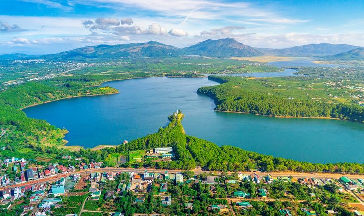 tour du lịch miền Trung - Pleiku